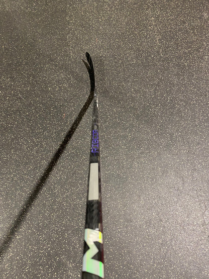 CCM Trigger 7 Pro - Right / 55 Flex / P28 - Refurbished (3112)