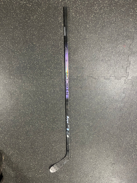 CCM Trigger 7 Pro - Right / 70 Flex / P90TM - Refurbished (3109)