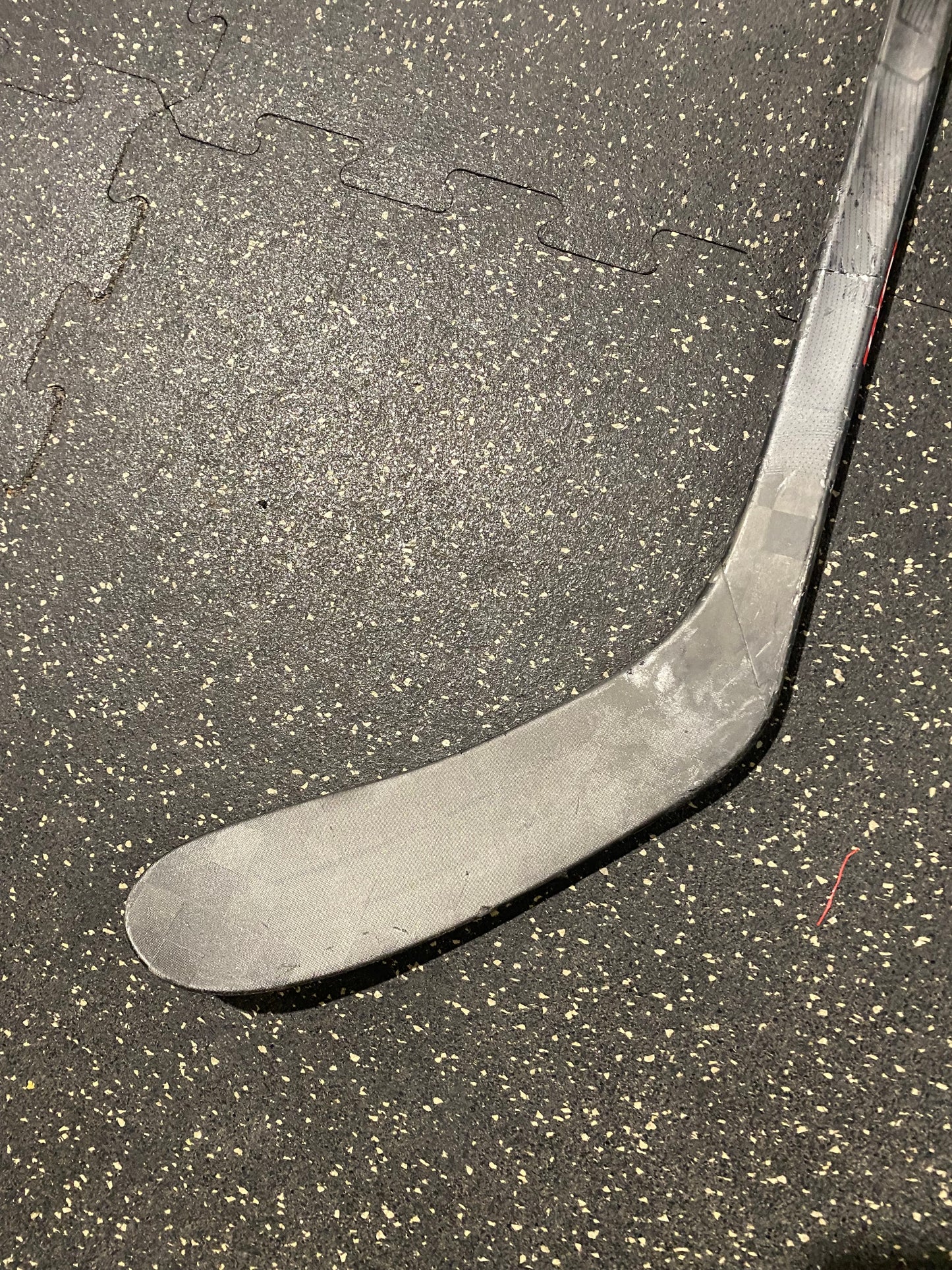 CCM Trigger 7 Pro - Right / 55 Flex / P28 - Refurbished (3112)