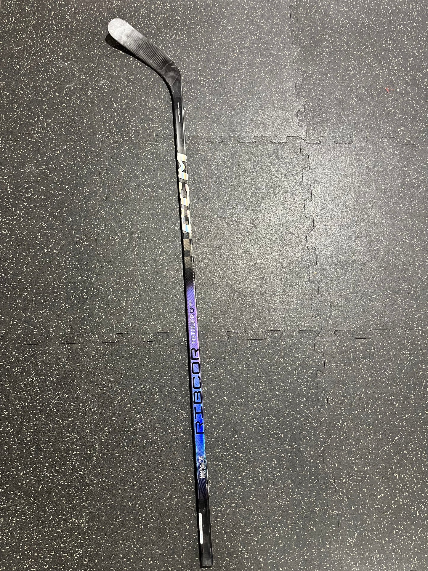 CCM Trigger 8 Pro - Left / 65 Flex / P88 - Refurbished (3122)