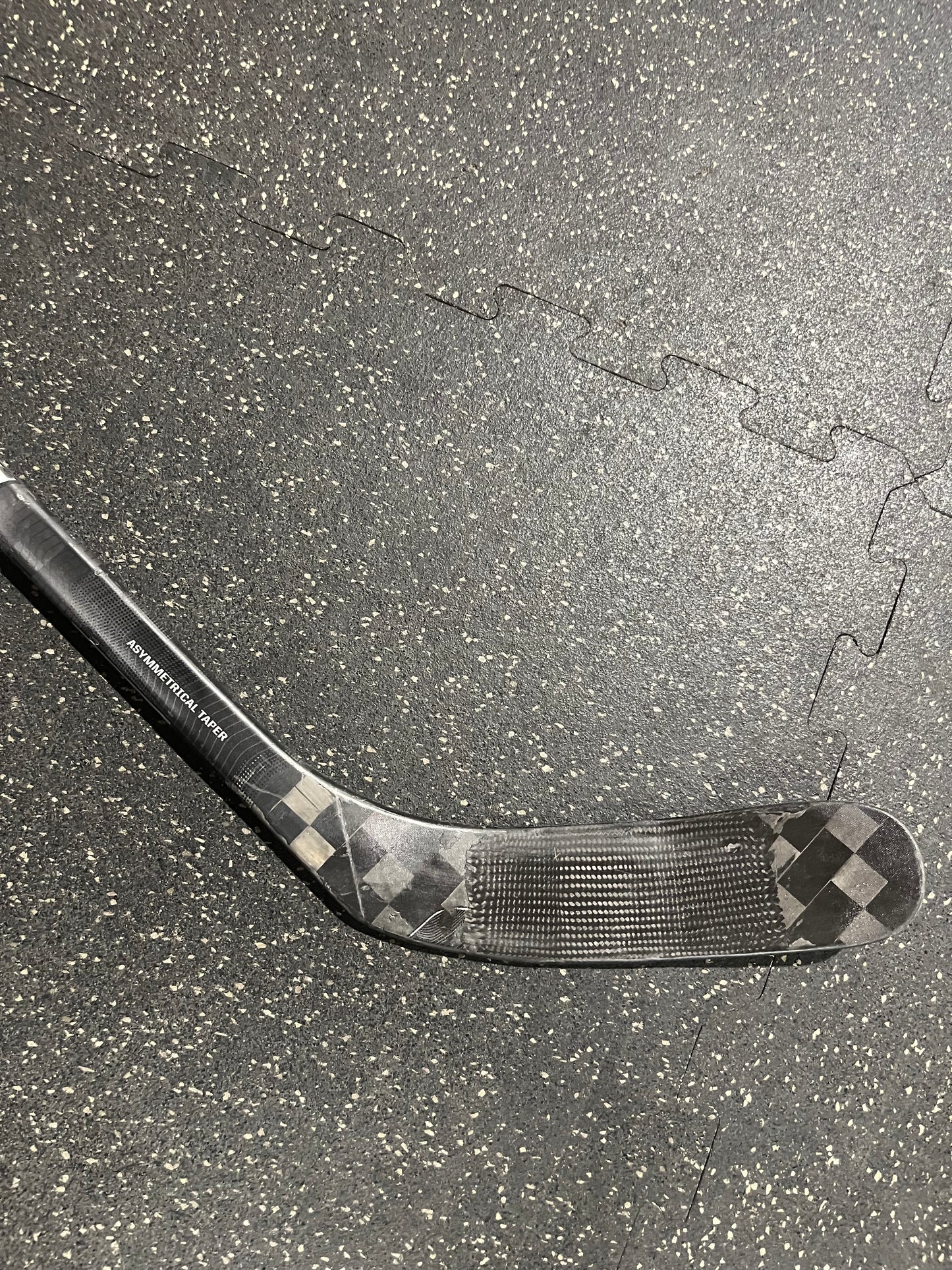 CCM Trigger 8 Pro - Left / 65 Flex / P88 - Refurbished (3122)